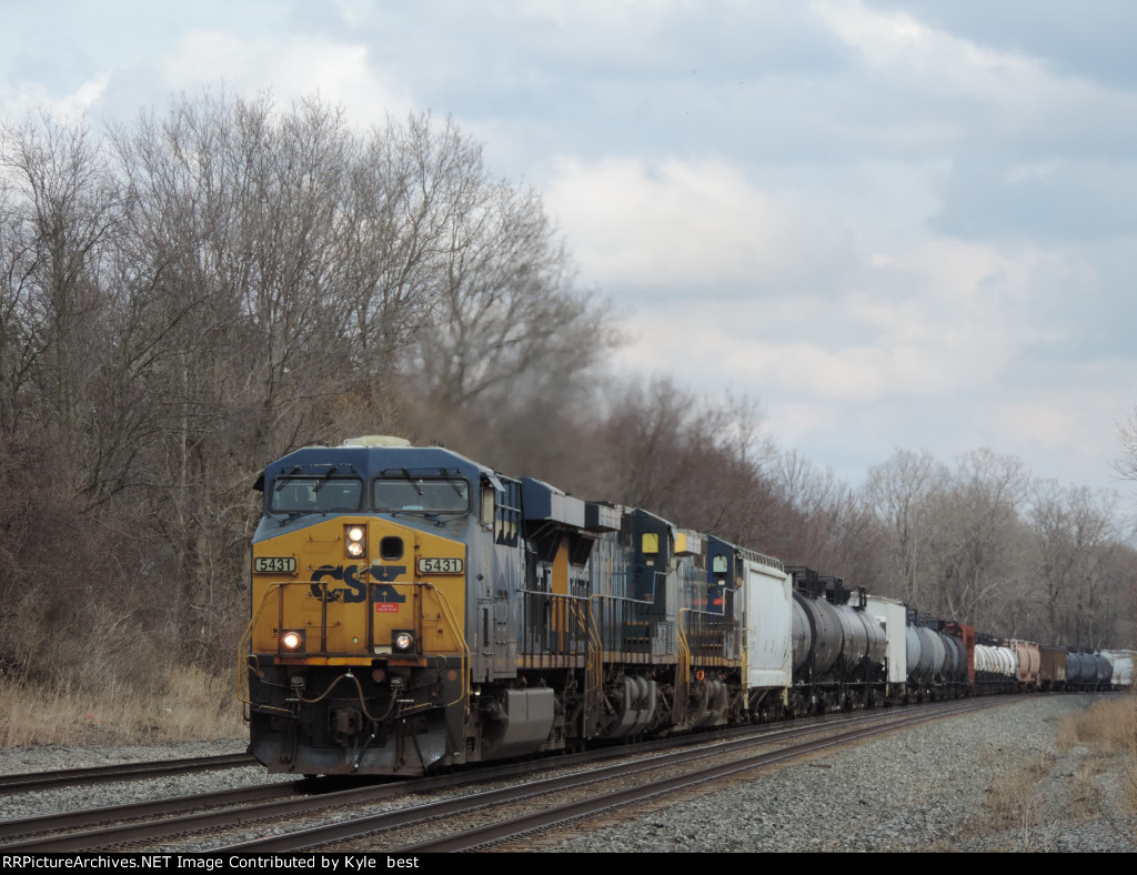 CSX 5431 on Q363